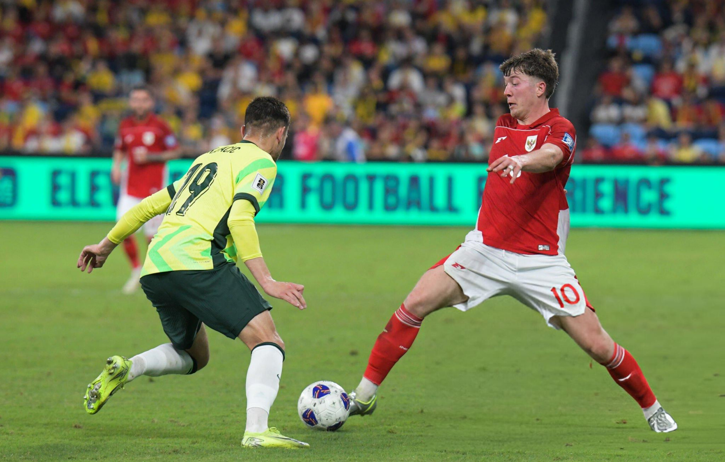 Indonesia thảm bại, chuyên gia chê HLV Kluivert 'quá tự tin'