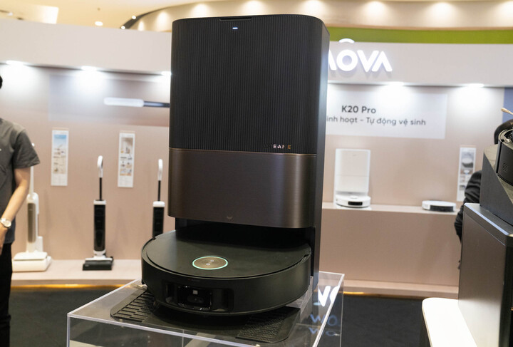 Robot hút bụi Dreame X50 Ultra.