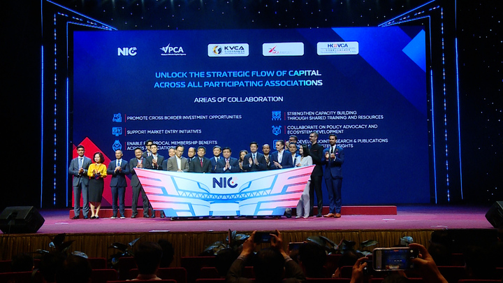 Việt Nam dẫn dắt dòng vốn đầu tư: Cơ hội bứt phá cho doanh nghiệp